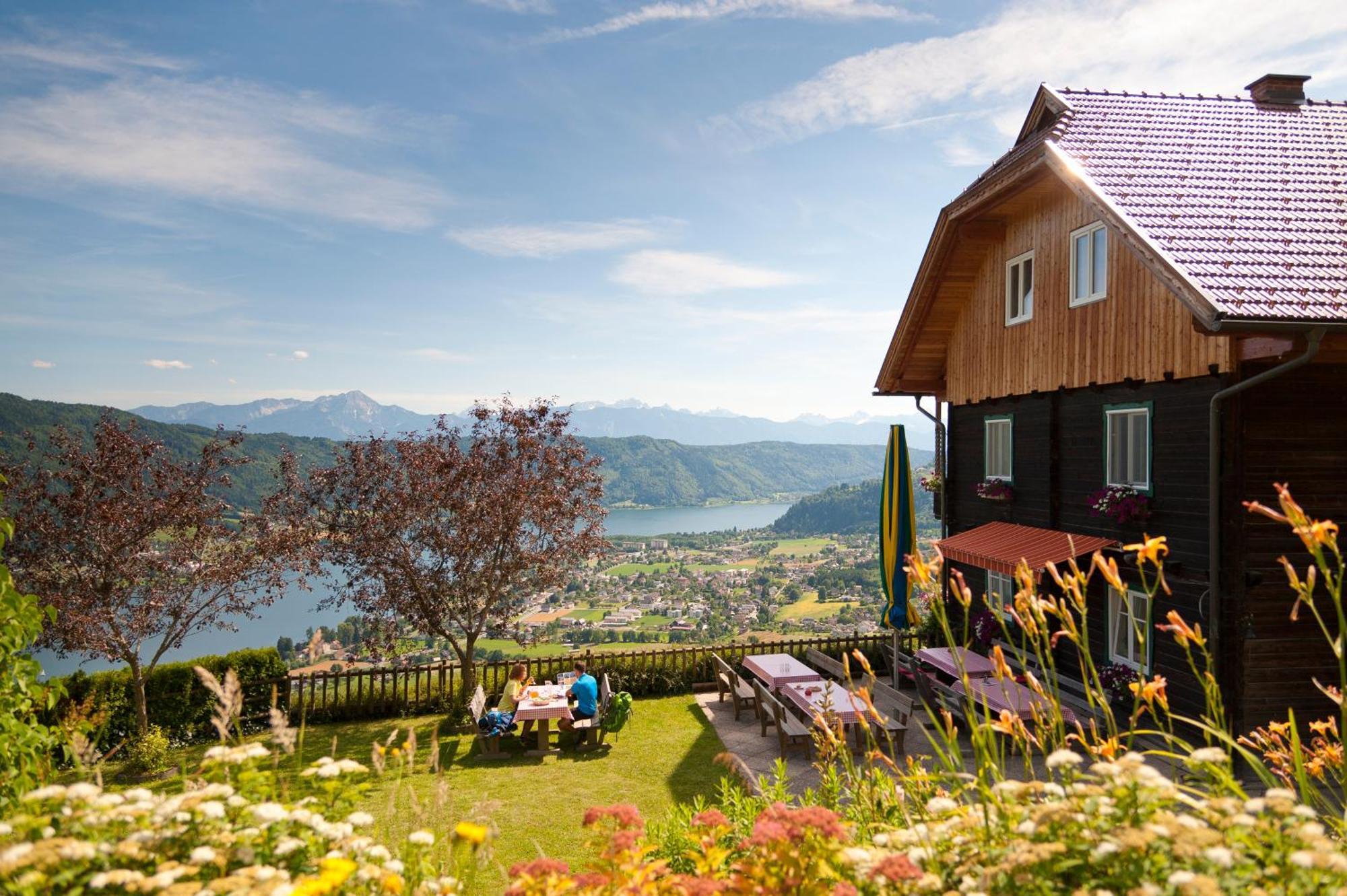 Direkter Seezugang Am Ossiacher See, Radfahren, Wandern & Erlebniscard Villach Eksteriør billede