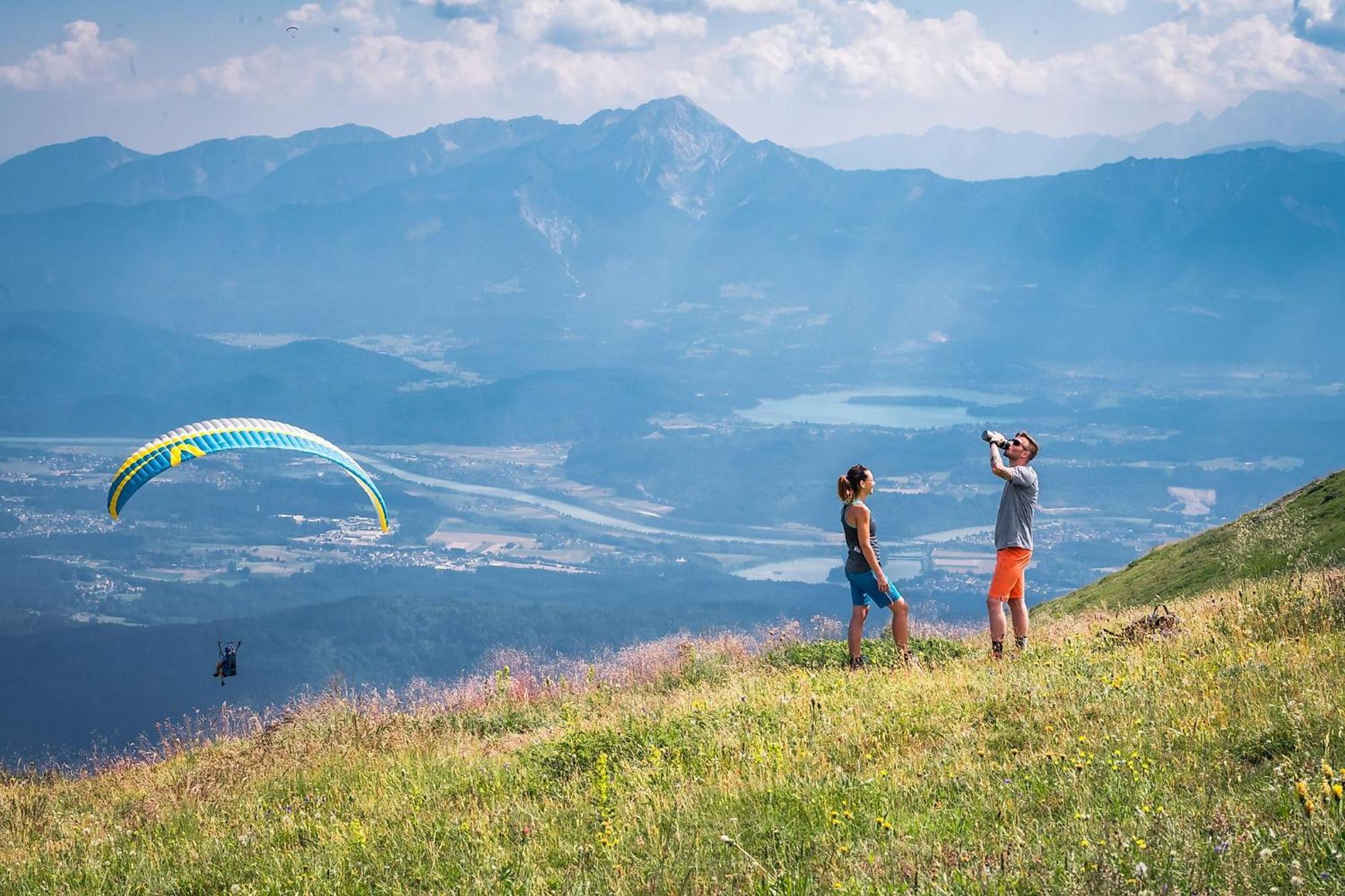 Direkter Seezugang Am Ossiacher See, Radfahren, Wandern & Erlebniscard Villach Eksteriør billede